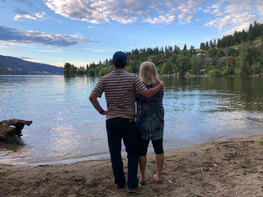 FZr6JsuAT8mYiHNusS8lWA